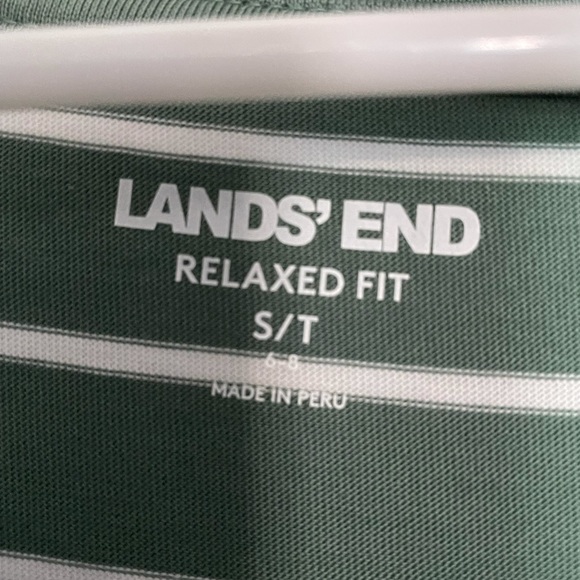 Land’s End Top Small Tall - Picture 2 of 2